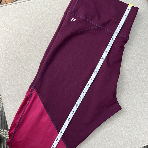 Fabletics Powerhold Leggings 7/8 length Tri color/ Size 3X - Picture 7 of 8